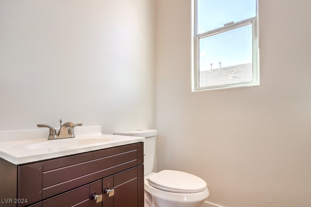 5845 Pristine Falls Avenue