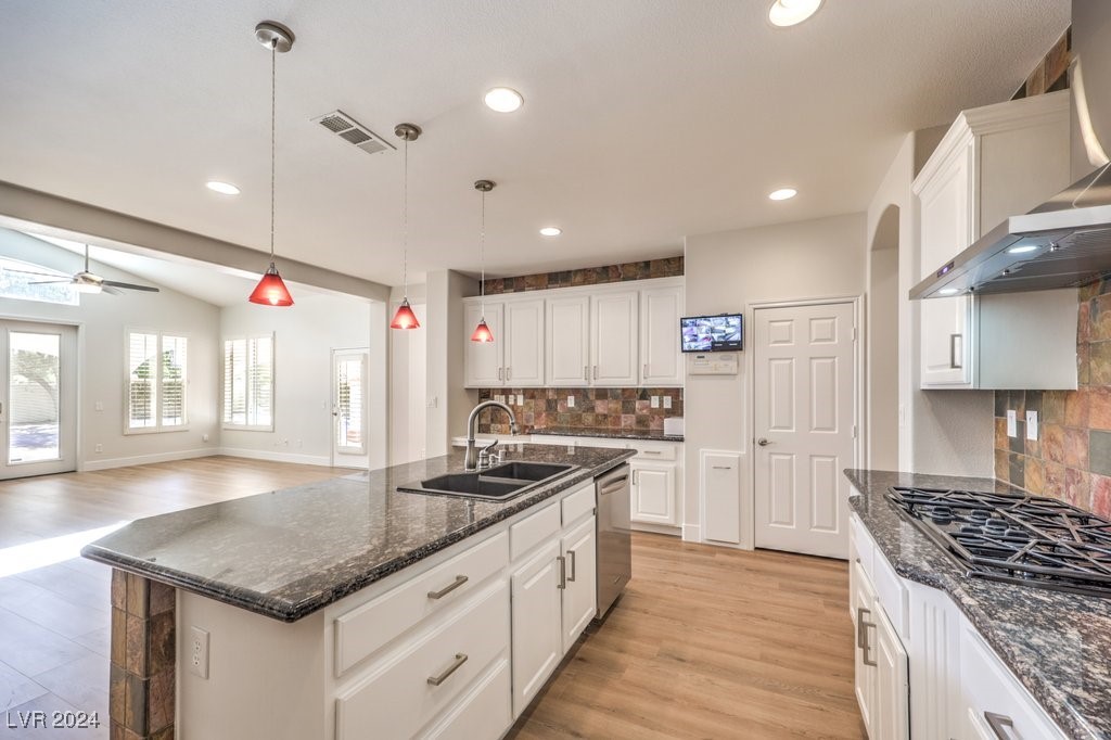 5845 Pristine Falls Avenue