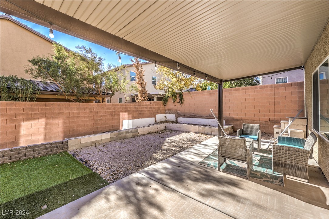 10439 Prairie Mountain Avenue