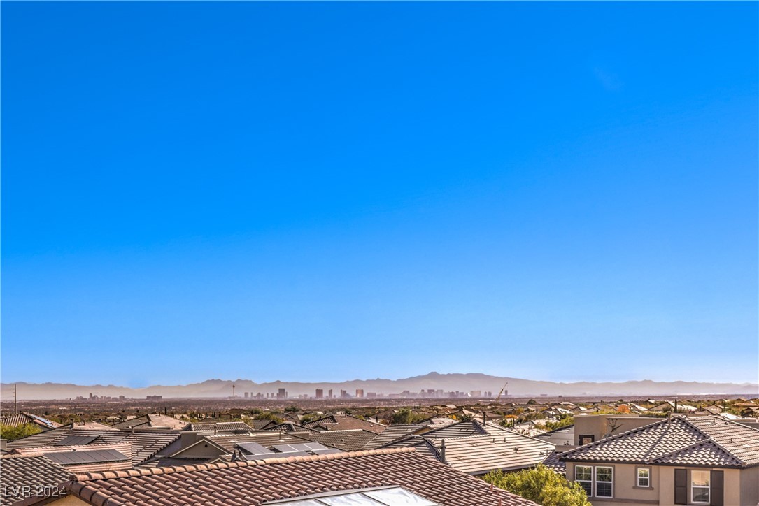 10439 Prairie Mountain Avenue