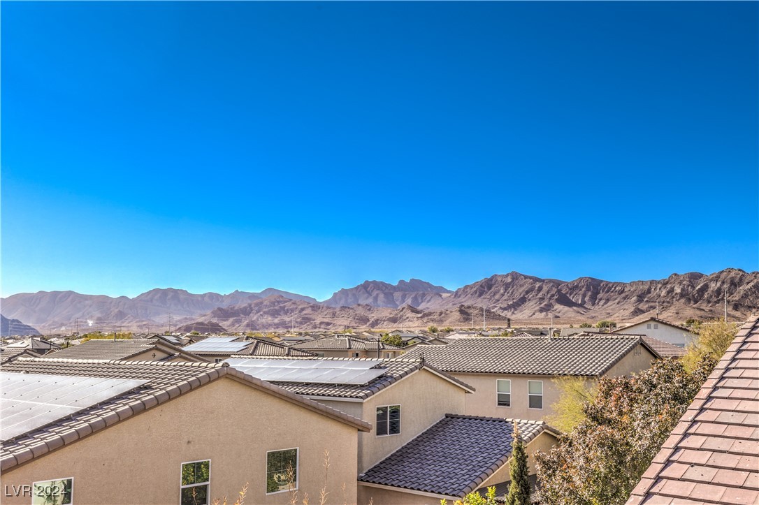 10439 Prairie Mountain Avenue