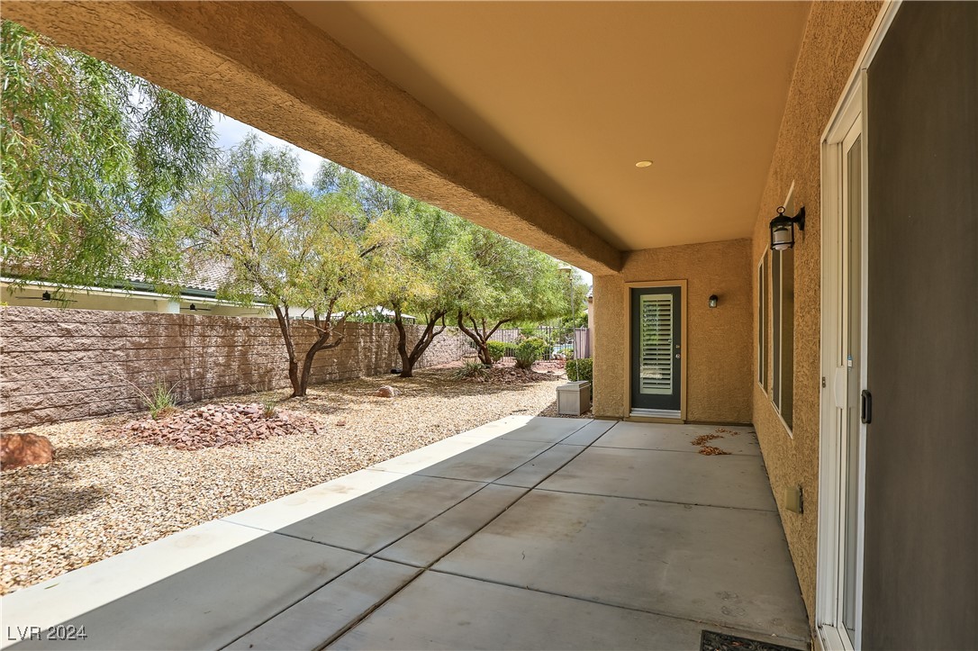 2264 Laurel Heights Lane