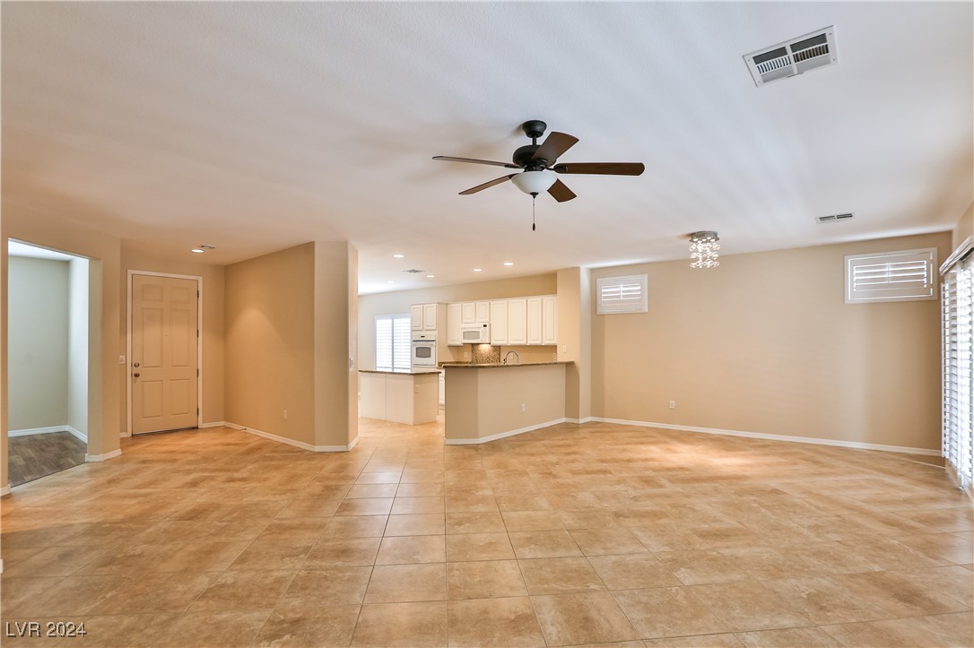 2264 Laurel Heights Lane