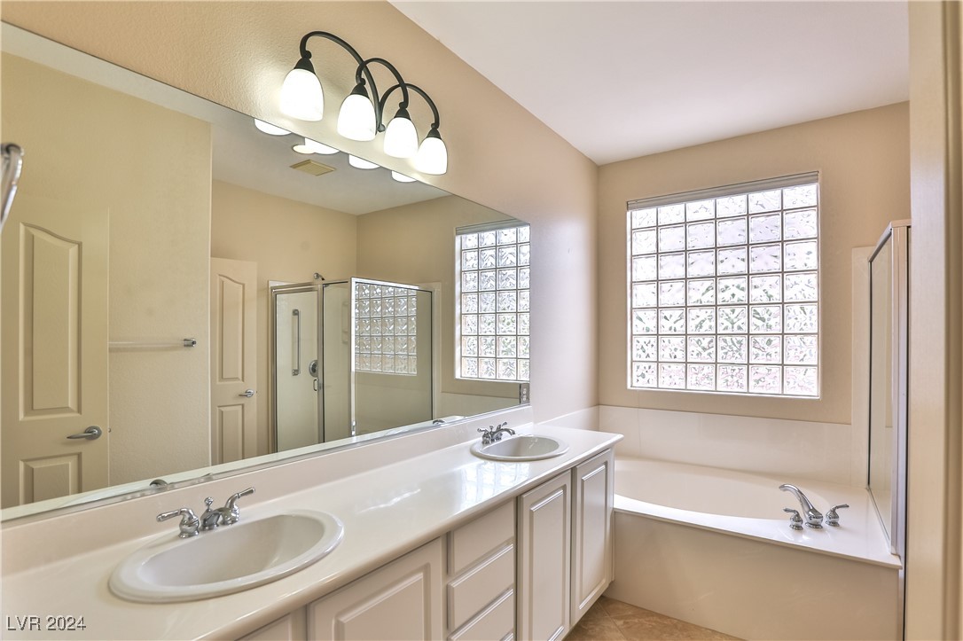 2264 Laurel Heights Lane