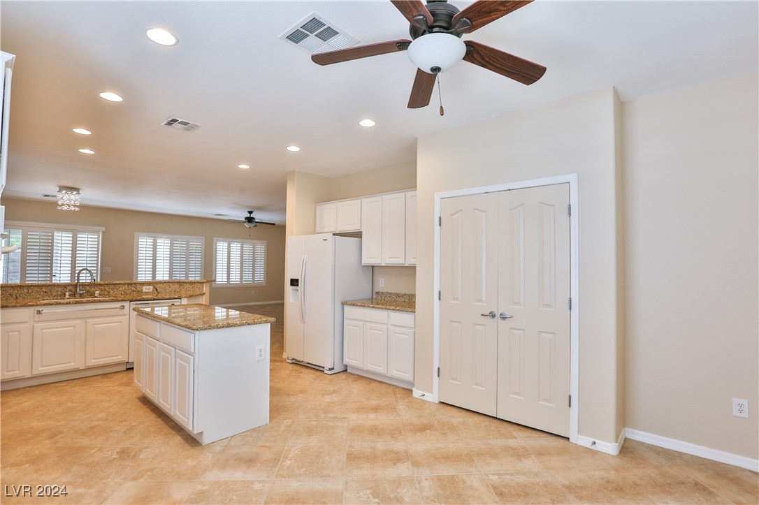 2264 Laurel Heights Lane