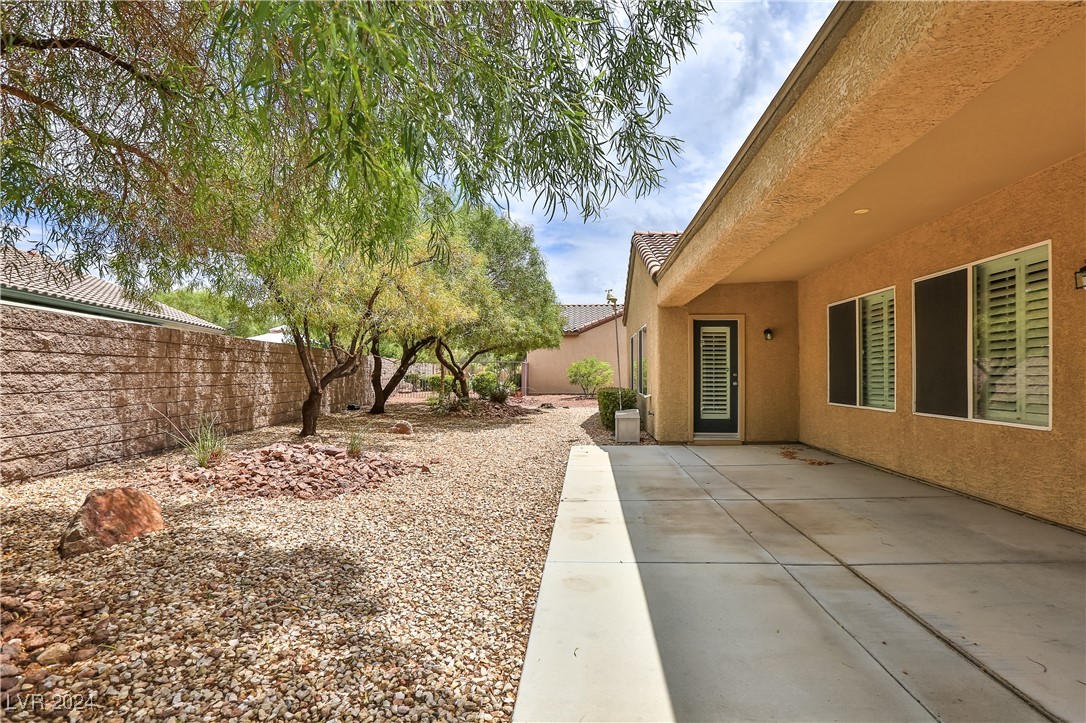 2264 Laurel Heights Lane