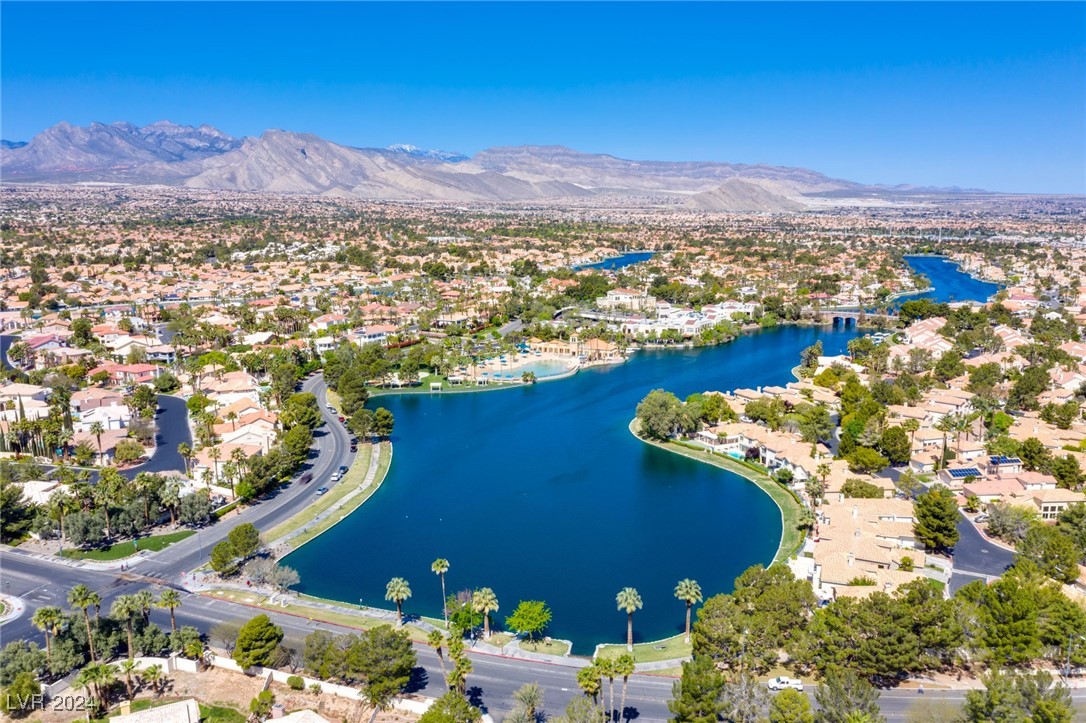 2736 Crystal Beach Drive