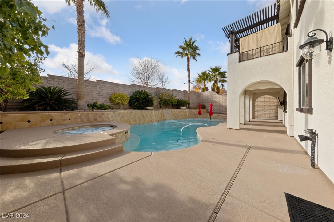 12253 Bluebird Canyon Place