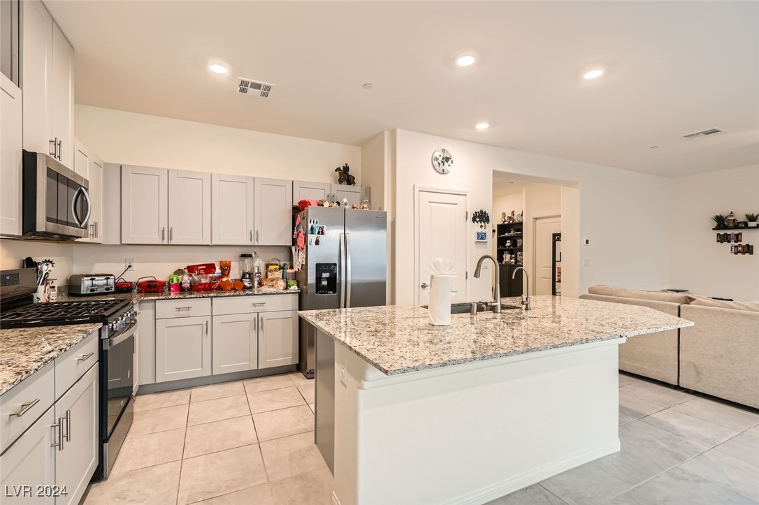 10956 Meridian Fields Avenue