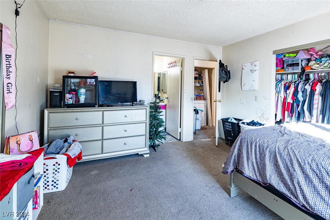 582 Grimsby Avenue