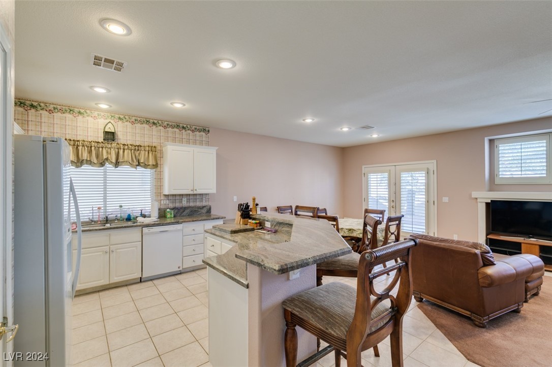 10604 Royal Willow Place