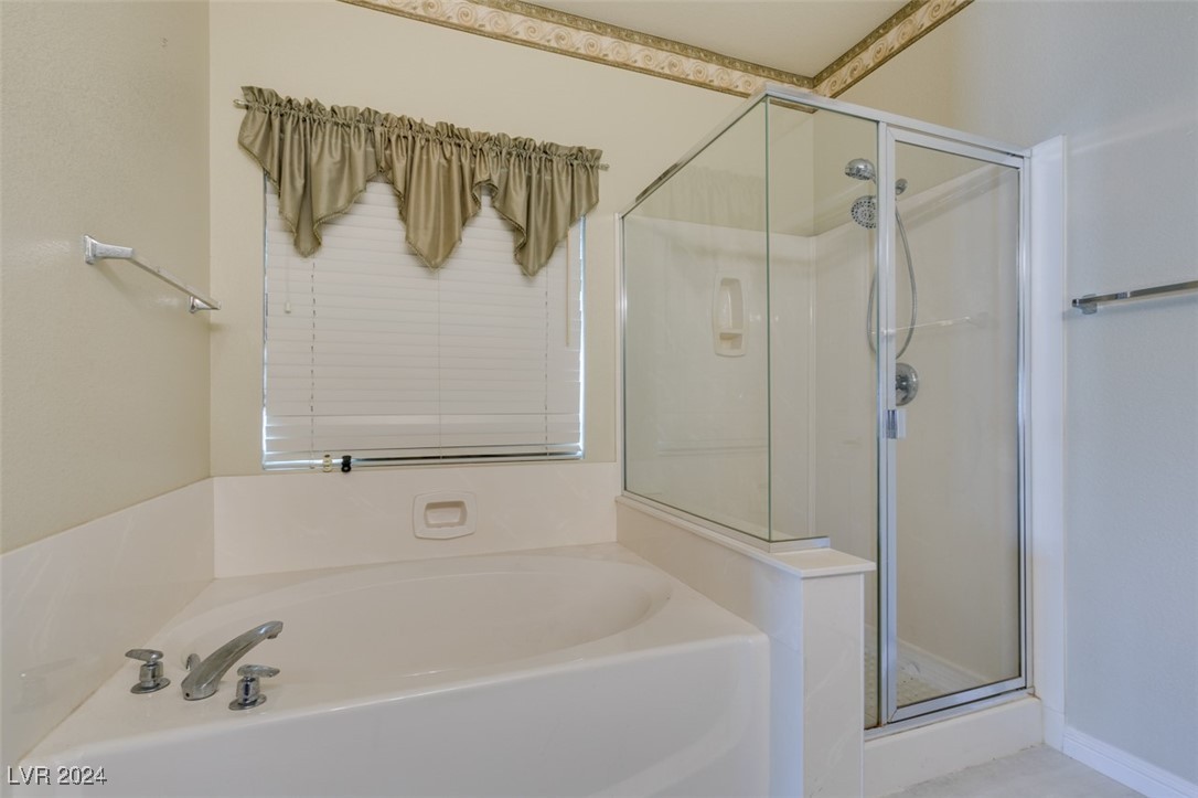 10604 Royal Willow Place