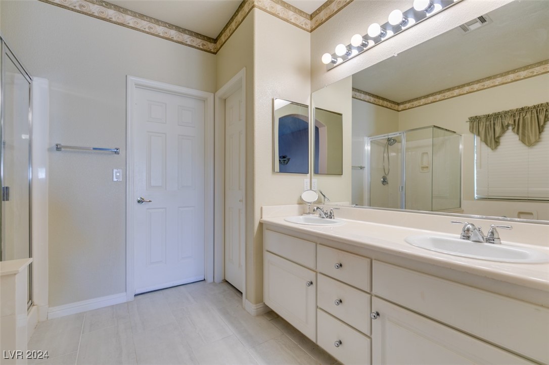 10604 Royal Willow Place