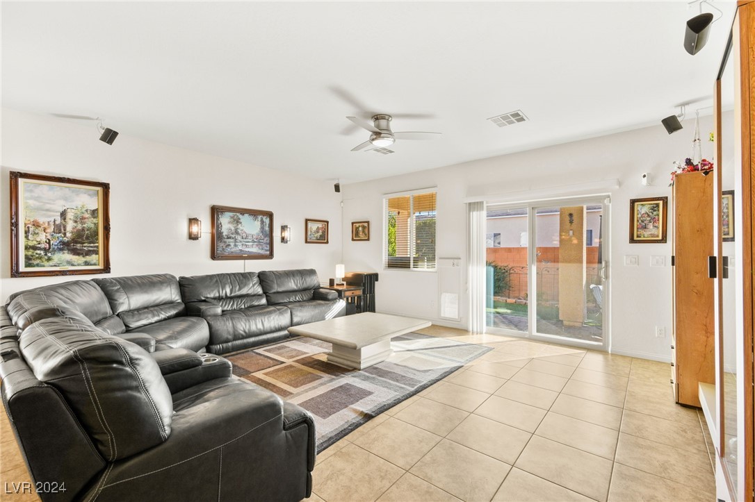 4133 Fairywren Drive