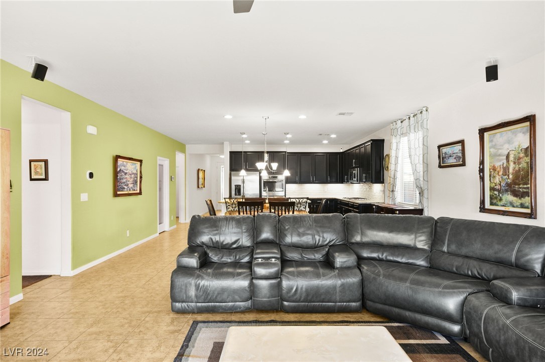 4133 Fairywren Drive