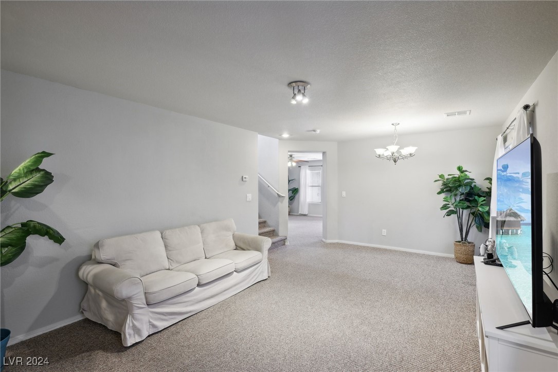 7822 Shingle Beach Street