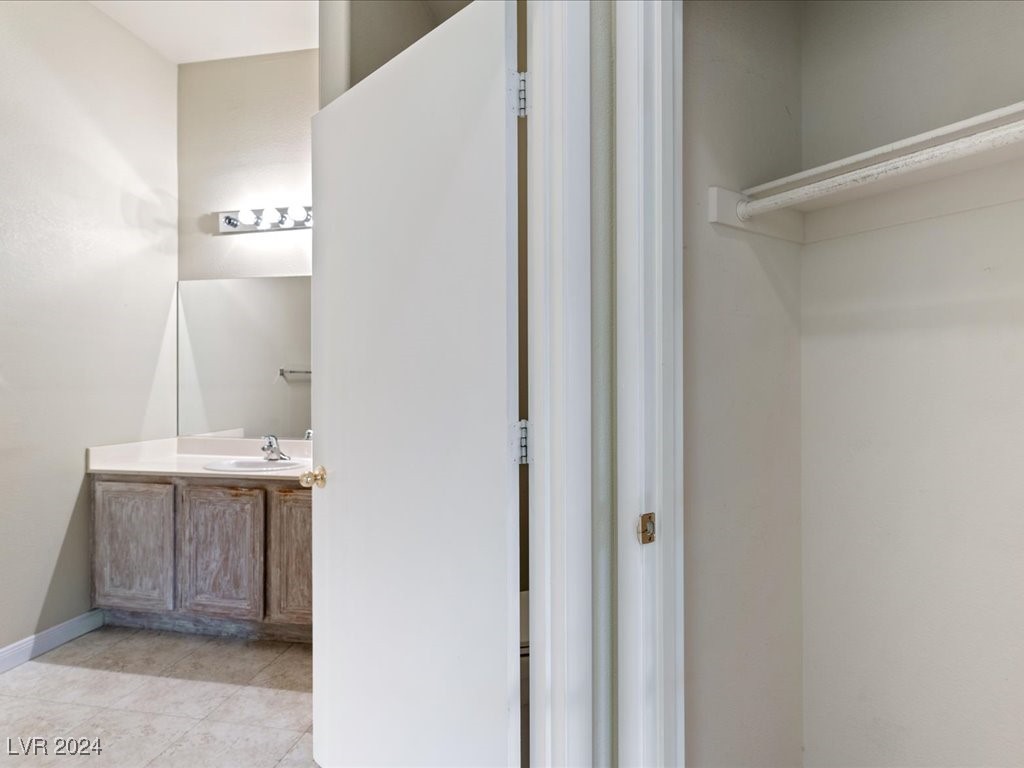 2878 Red Rooster Court