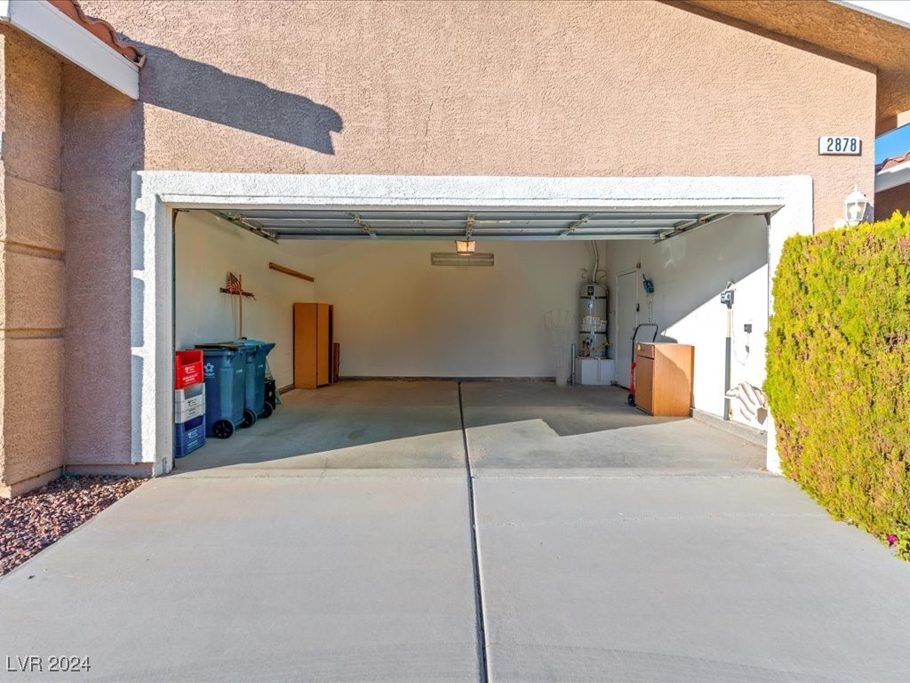 2878 Red Rooster Court