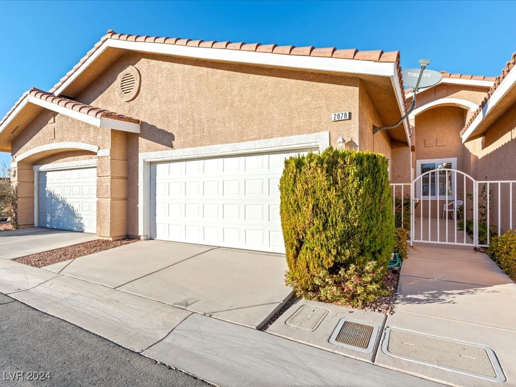 2878 Red Rooster Court