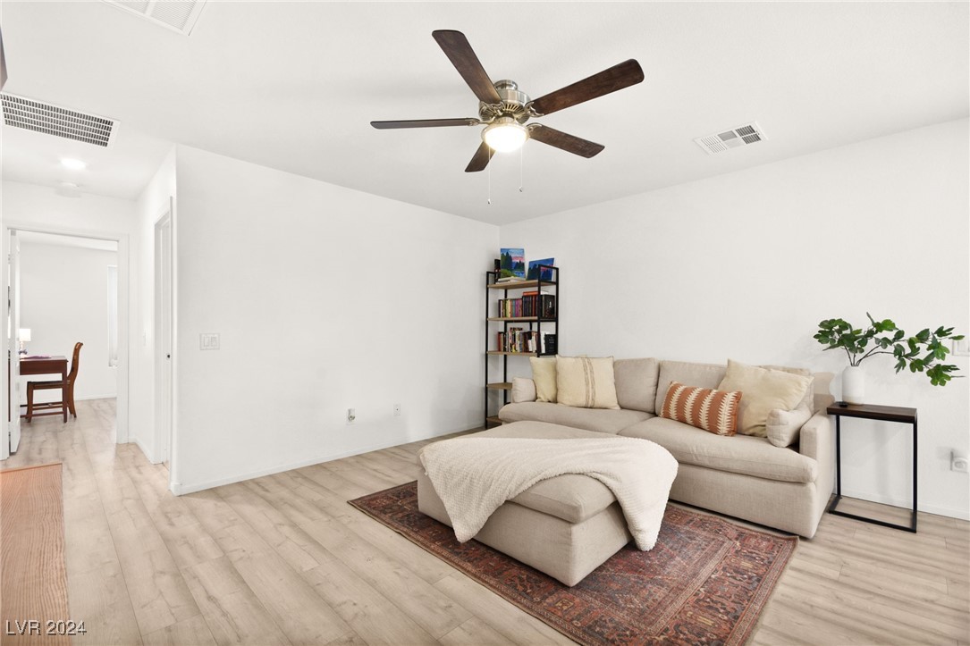 1231 Indigo Bluff Avenue