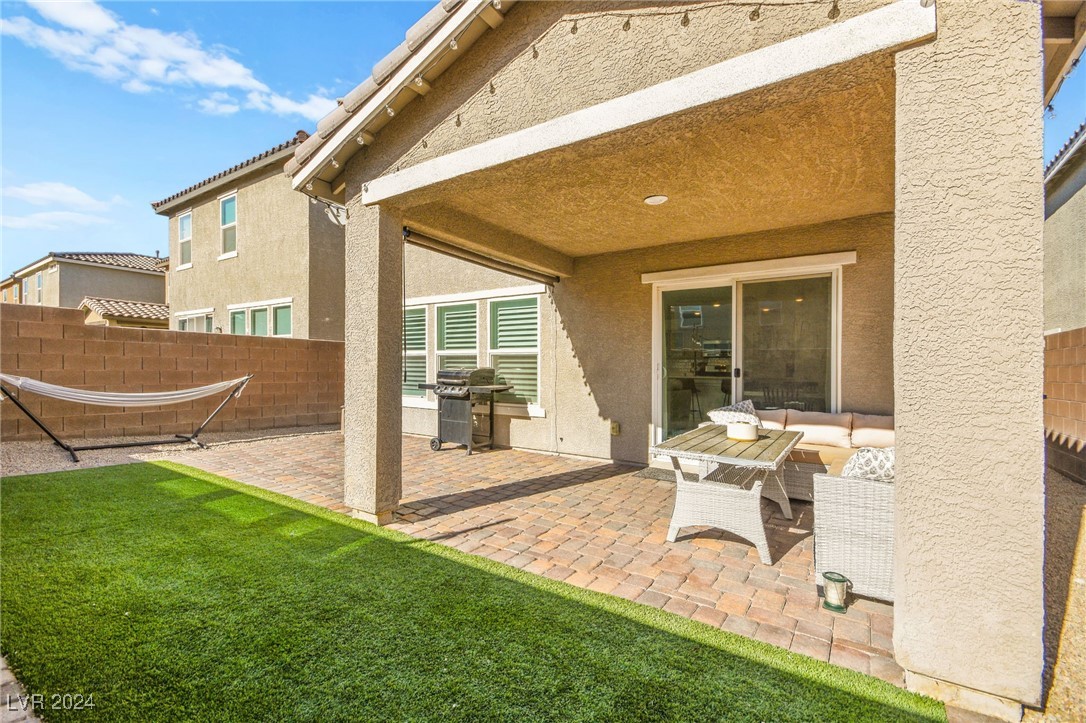 1231 Indigo Bluff Avenue