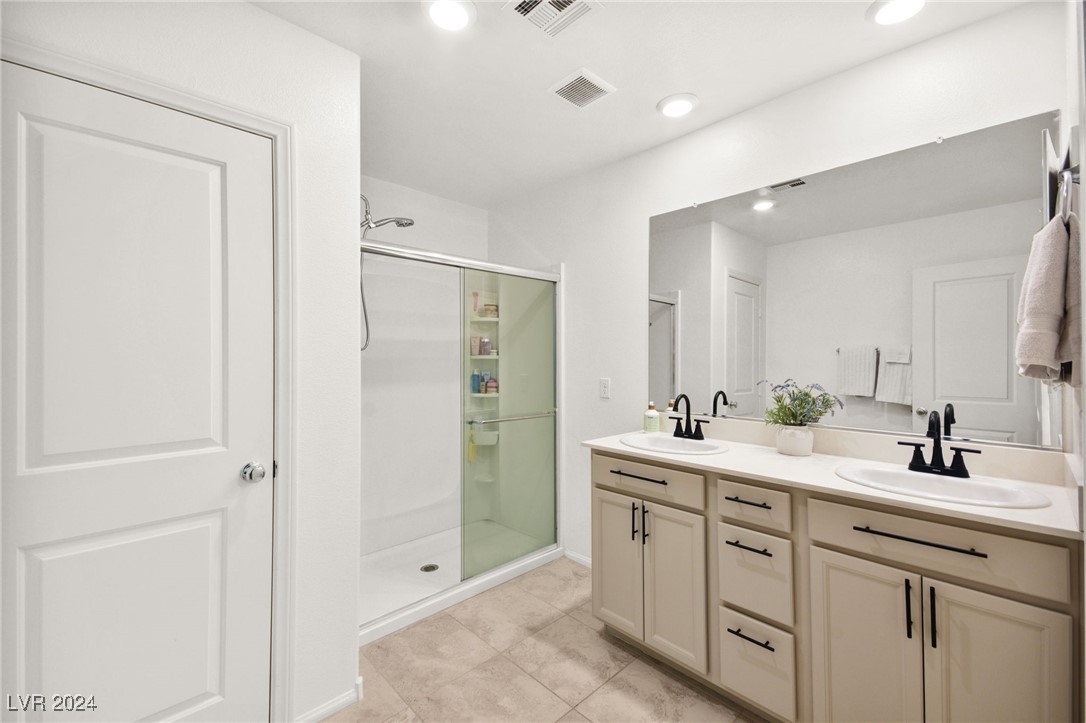 1231 Indigo Bluff Avenue