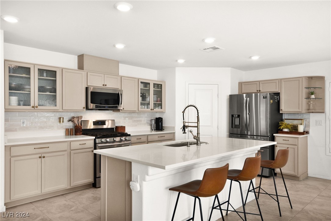 1231 Indigo Bluff Avenue