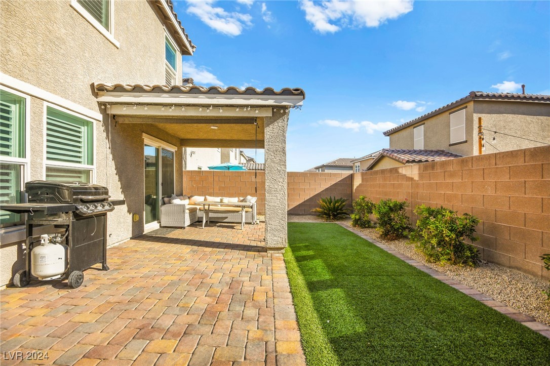 1231 Indigo Bluff Avenue