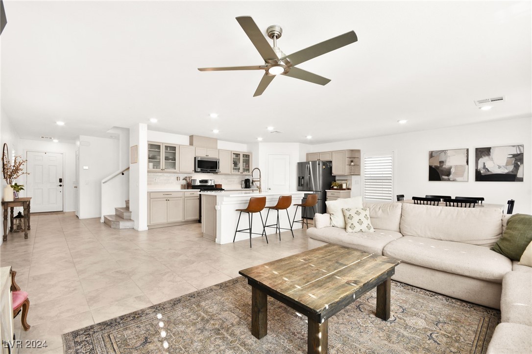 1231 Indigo Bluff Avenue