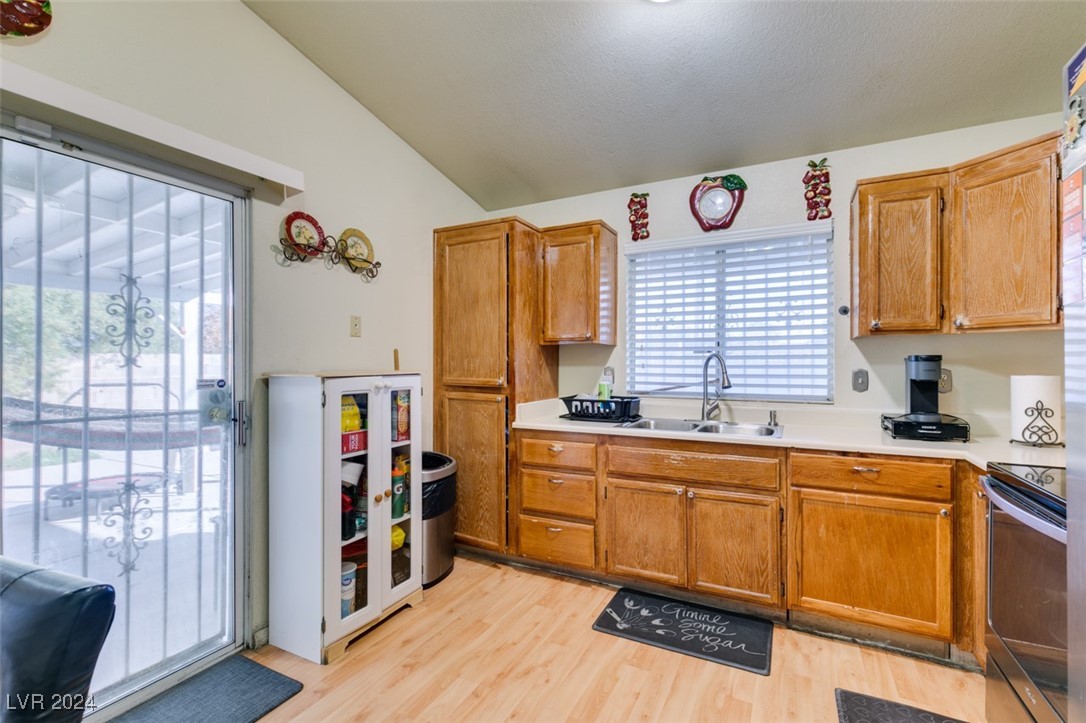 4690 East Utah Avenue