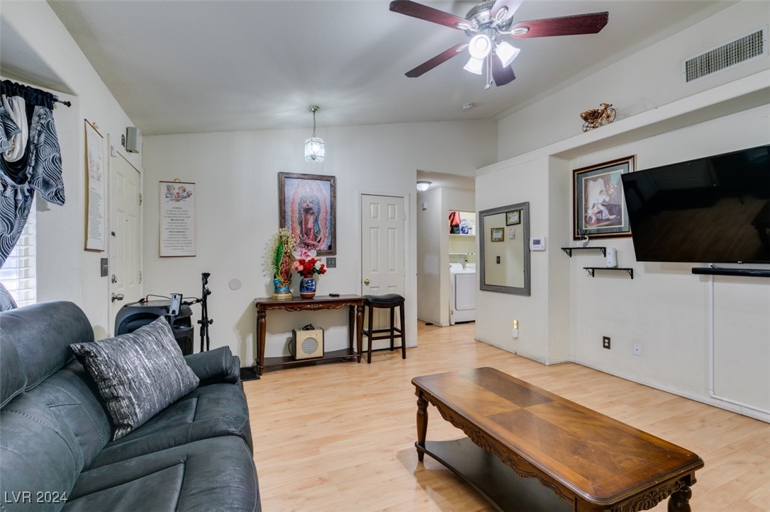 4690 East Utah Avenue