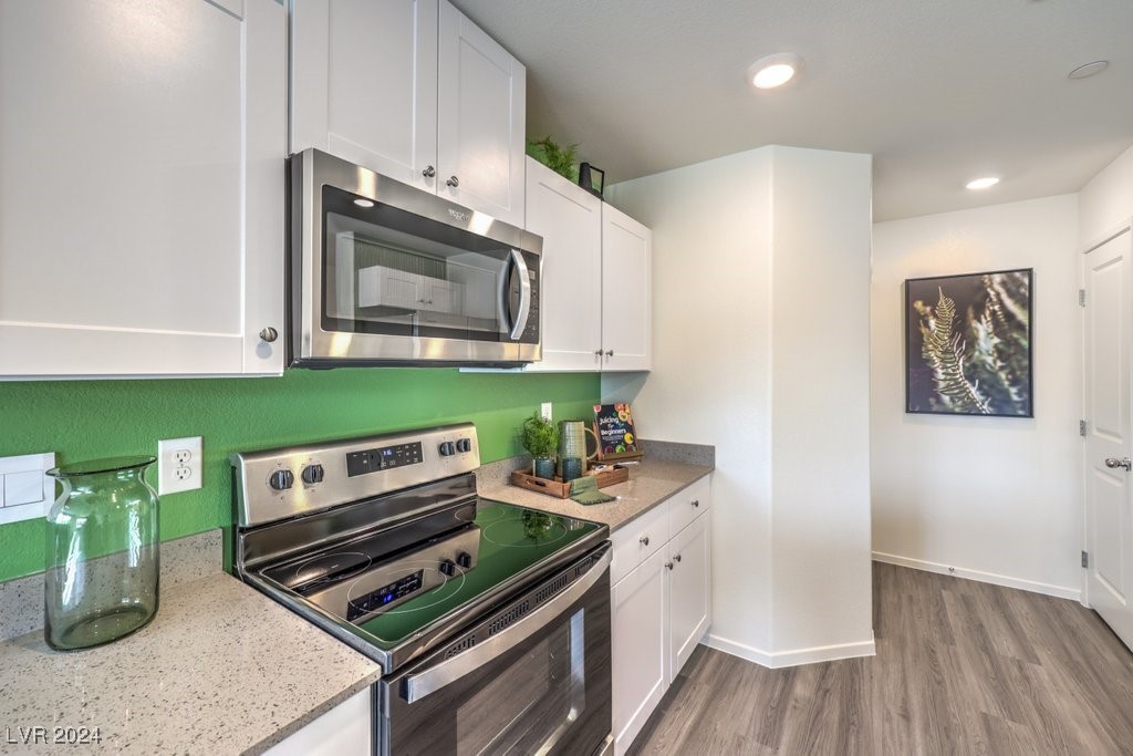 7945 Aurora Sky Street 641