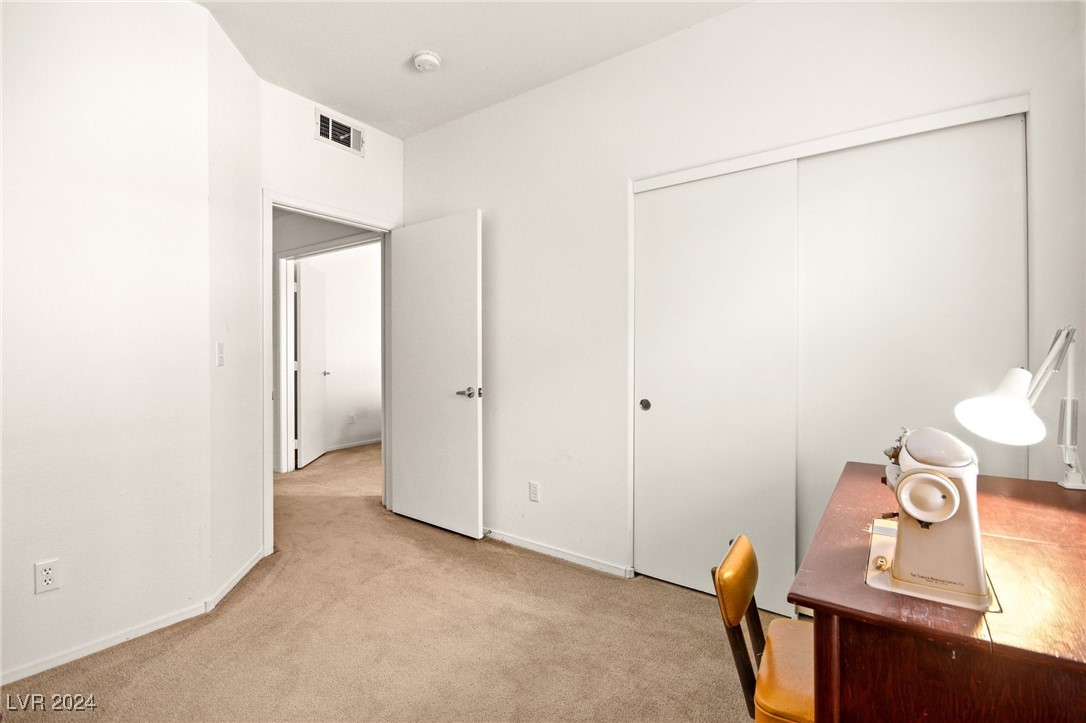 5125 West Reno Avenue 1047