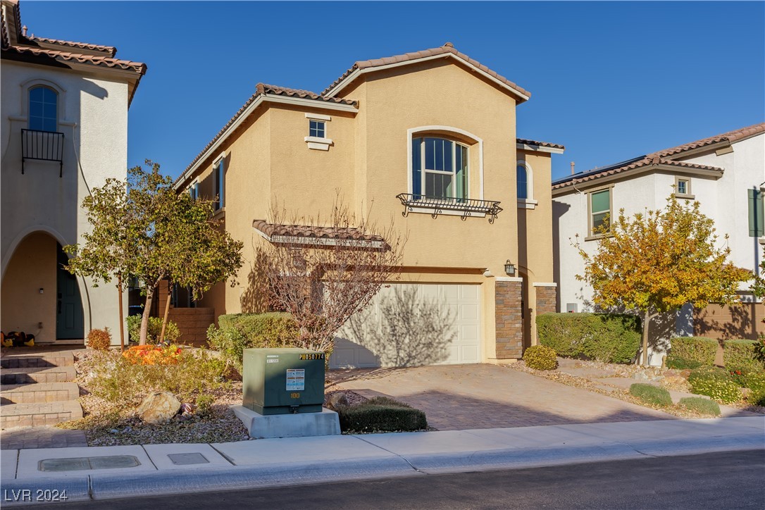 9936 Coyote Echo Court