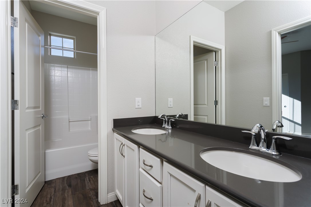 9936 Coyote Echo Court