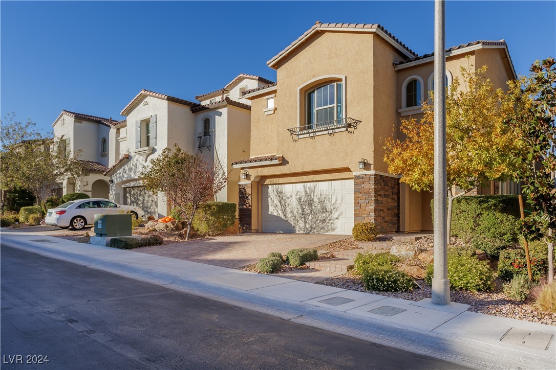 9936 Coyote Echo Court