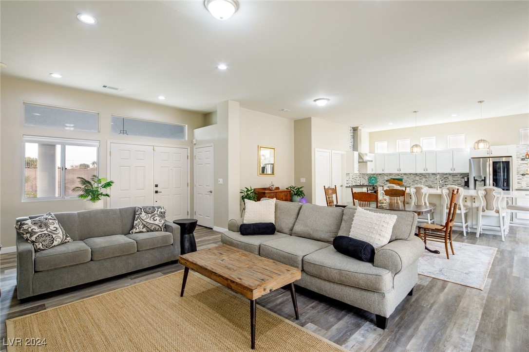 2709 Orchid Valley Drive