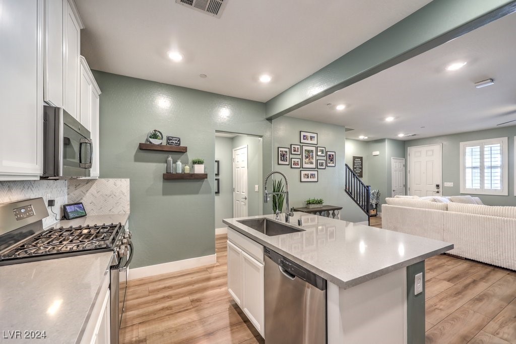 12 Lomita Heights Drive