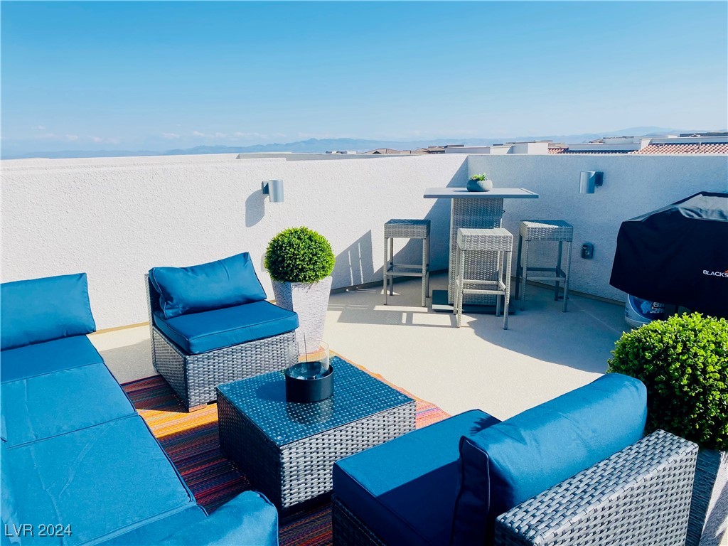 12 Lomita Heights Drive