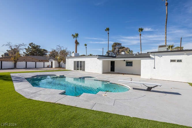 5600 Topaz Street