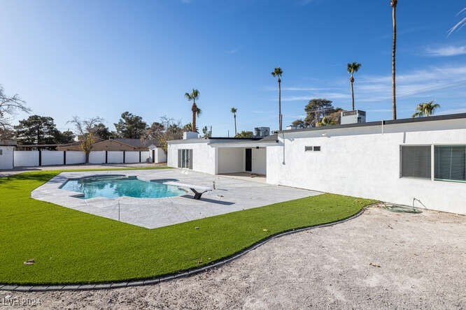 5600 Topaz Street