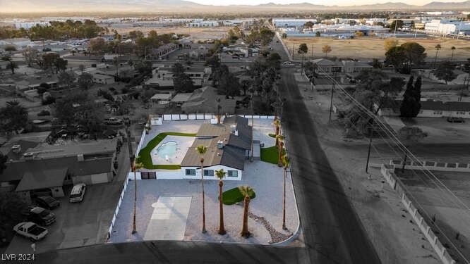 5600 Topaz Street