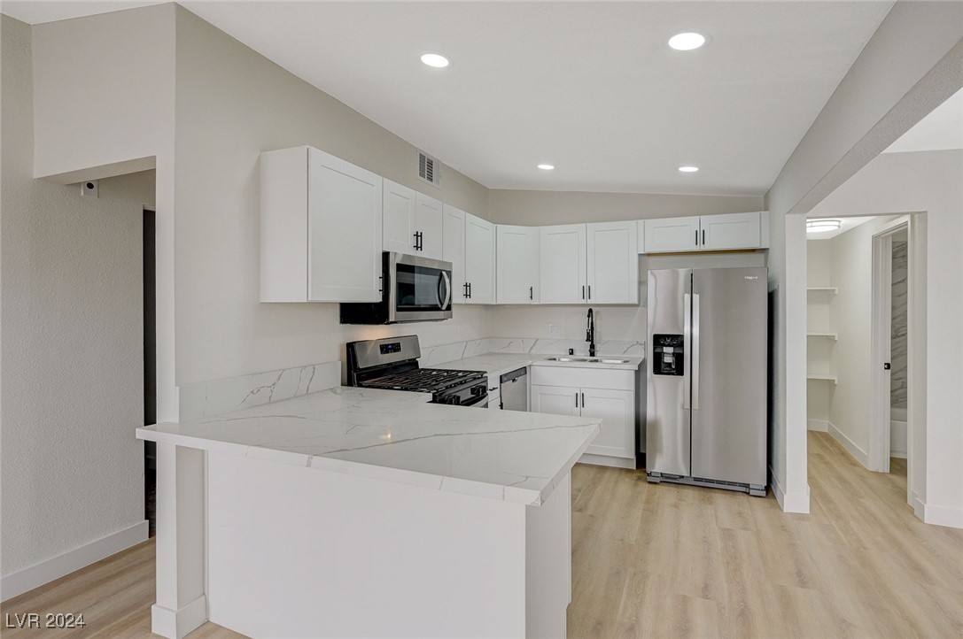 501 Alexander Avenue