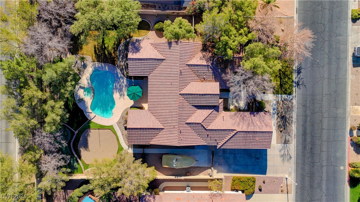 10758 Chillingham Drive