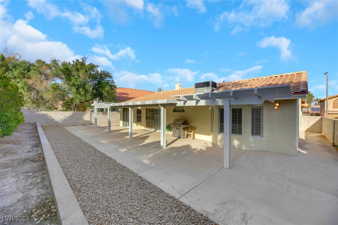 2727 Coventry Green Avenue