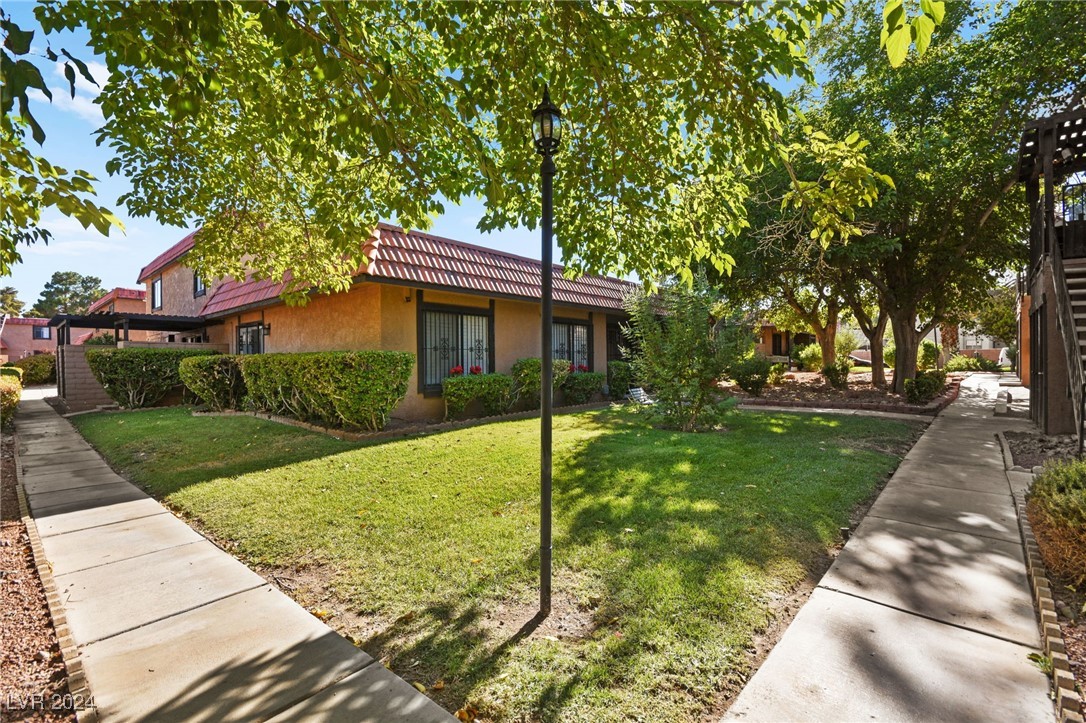320 Brookside Lane C