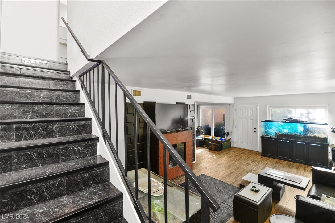 320 Brookside Lane C