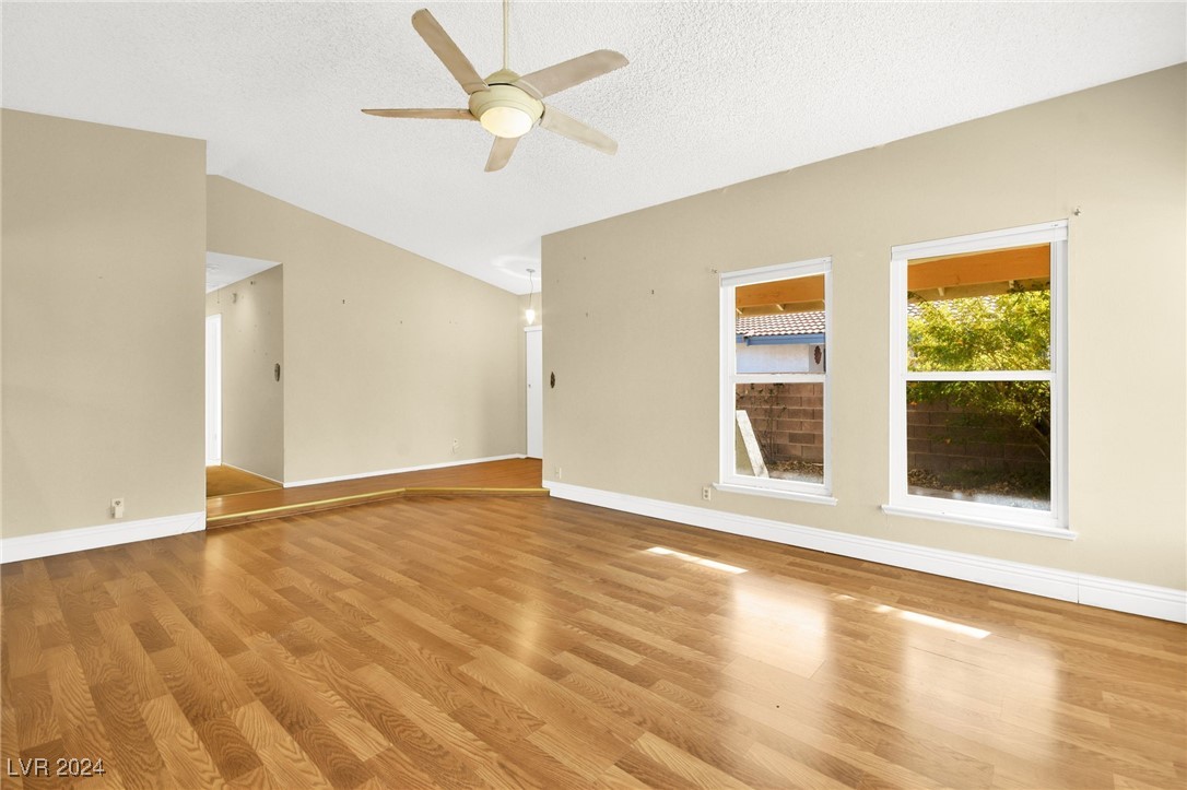 3866 South Torrey Pines Drive