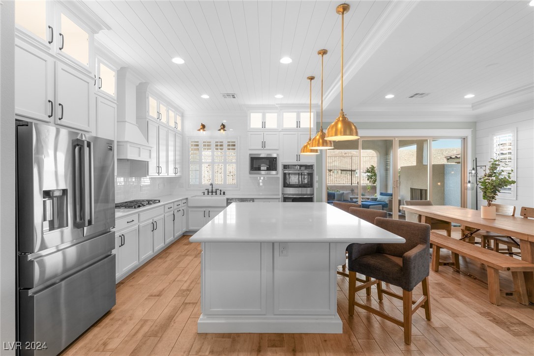 4000 Statuary Street