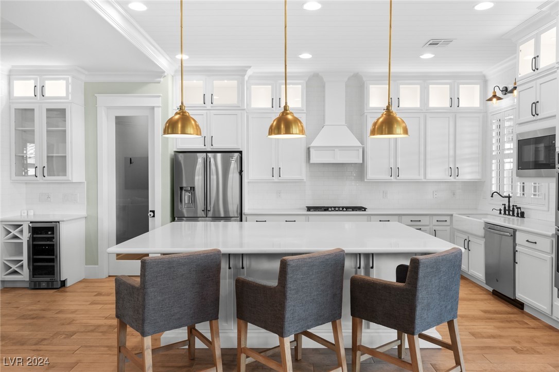 4000 Statuary Street